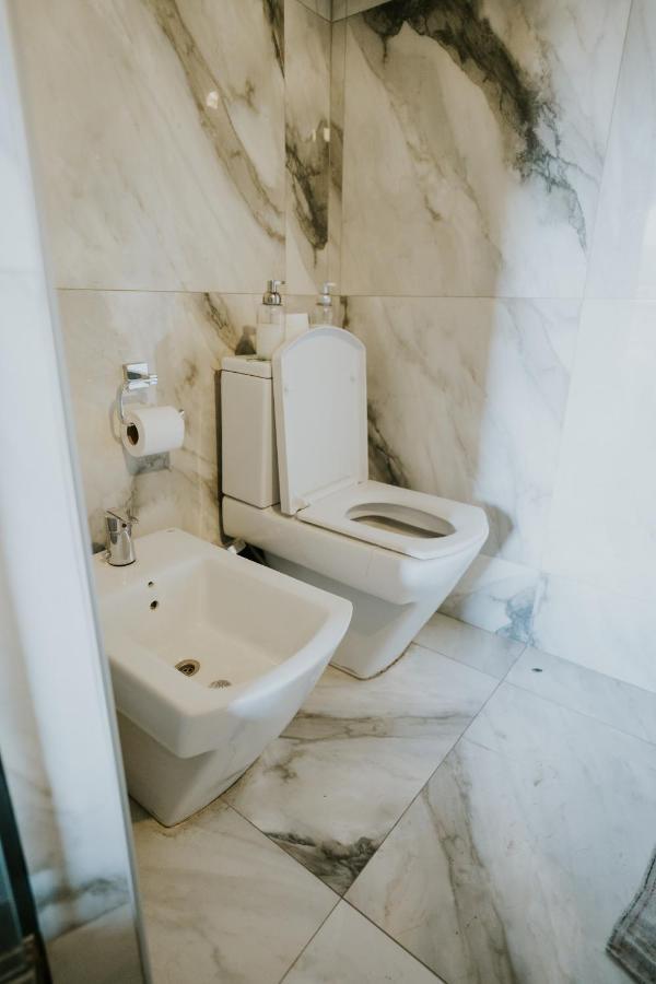 M65 Luxury Apartments Cordoba Exterior photo
